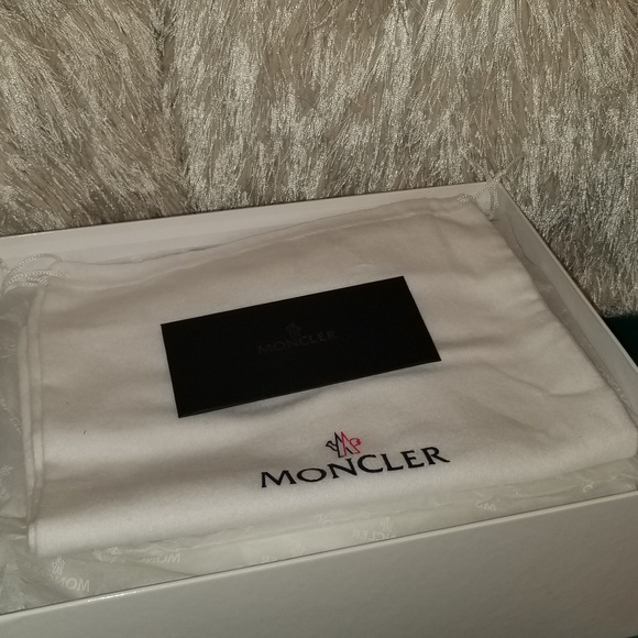 Moncler Shoes - Picture 5 of 5